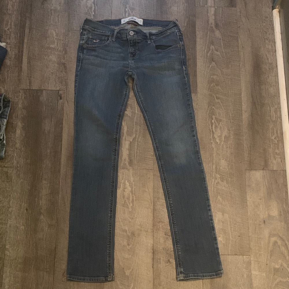 Hollister Women's Dark Blue Skinny Jeans